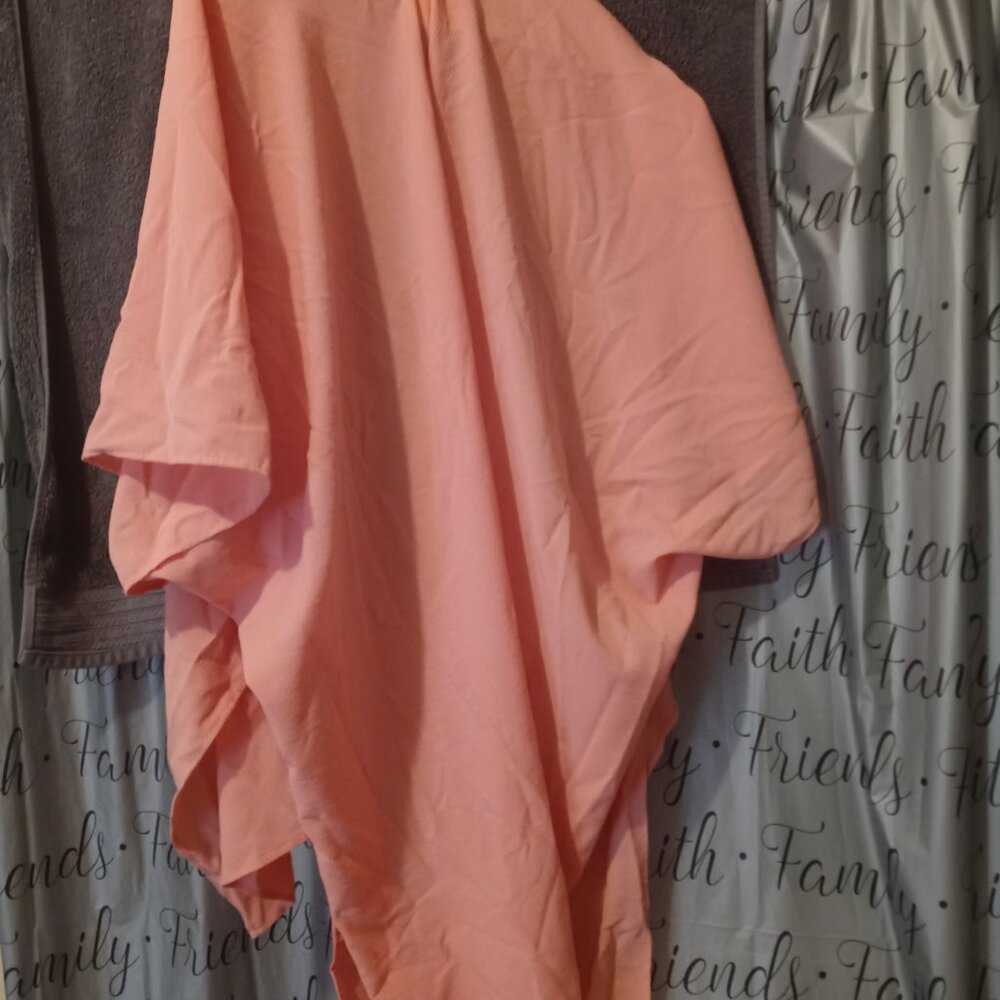 Layering piece - Picture 2 of 2